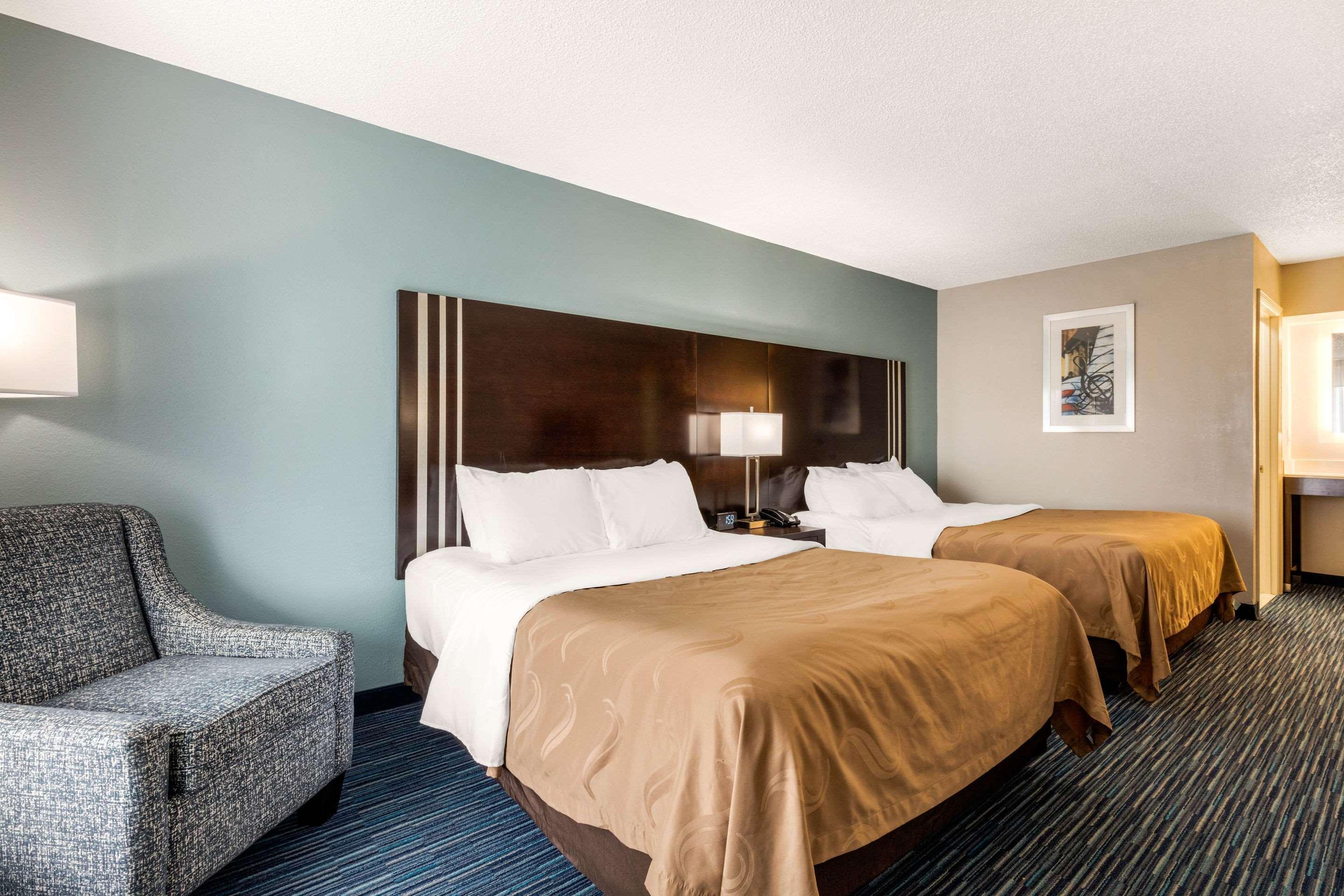Quality Inn Gordonsville Buitenkant foto