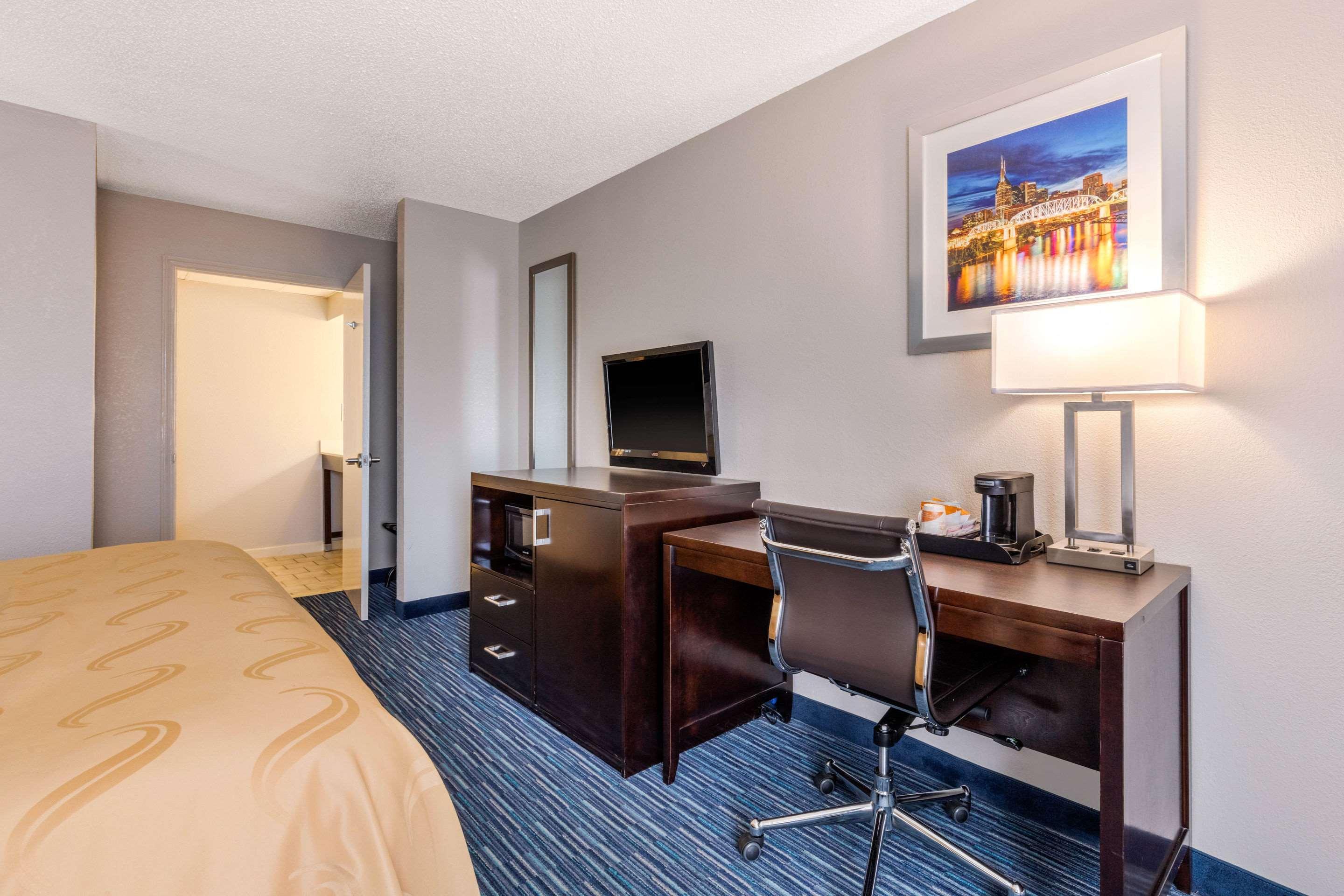 Quality Inn Gordonsville Buitenkant foto