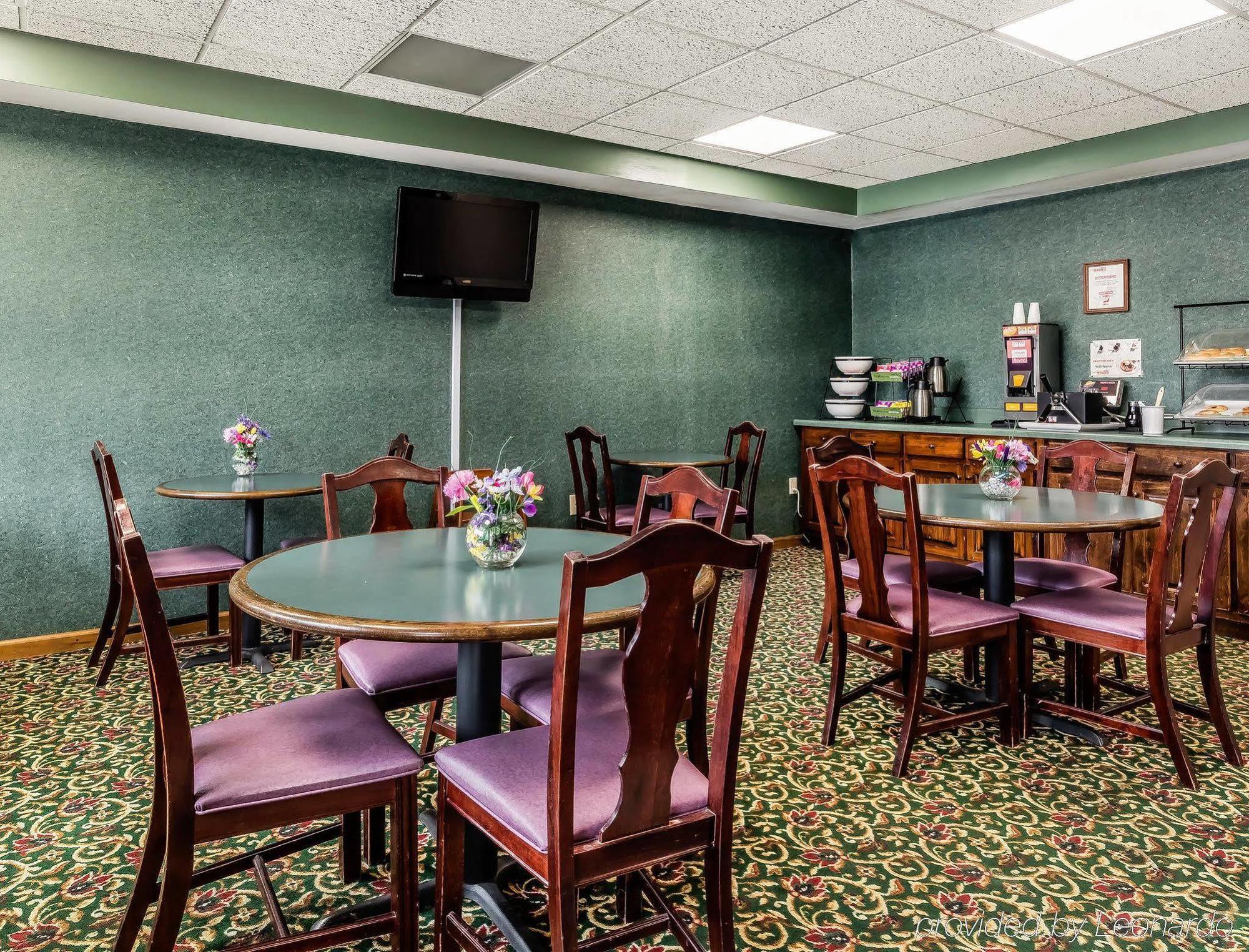 Quality Inn Gordonsville Buitenkant foto