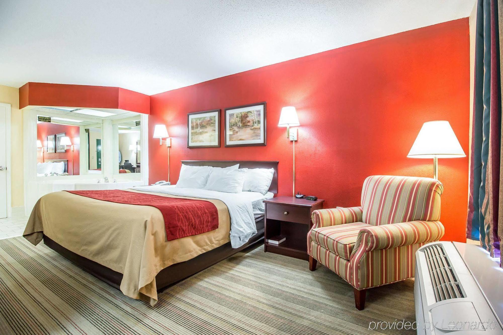 Quality Inn Gordonsville Buitenkant foto