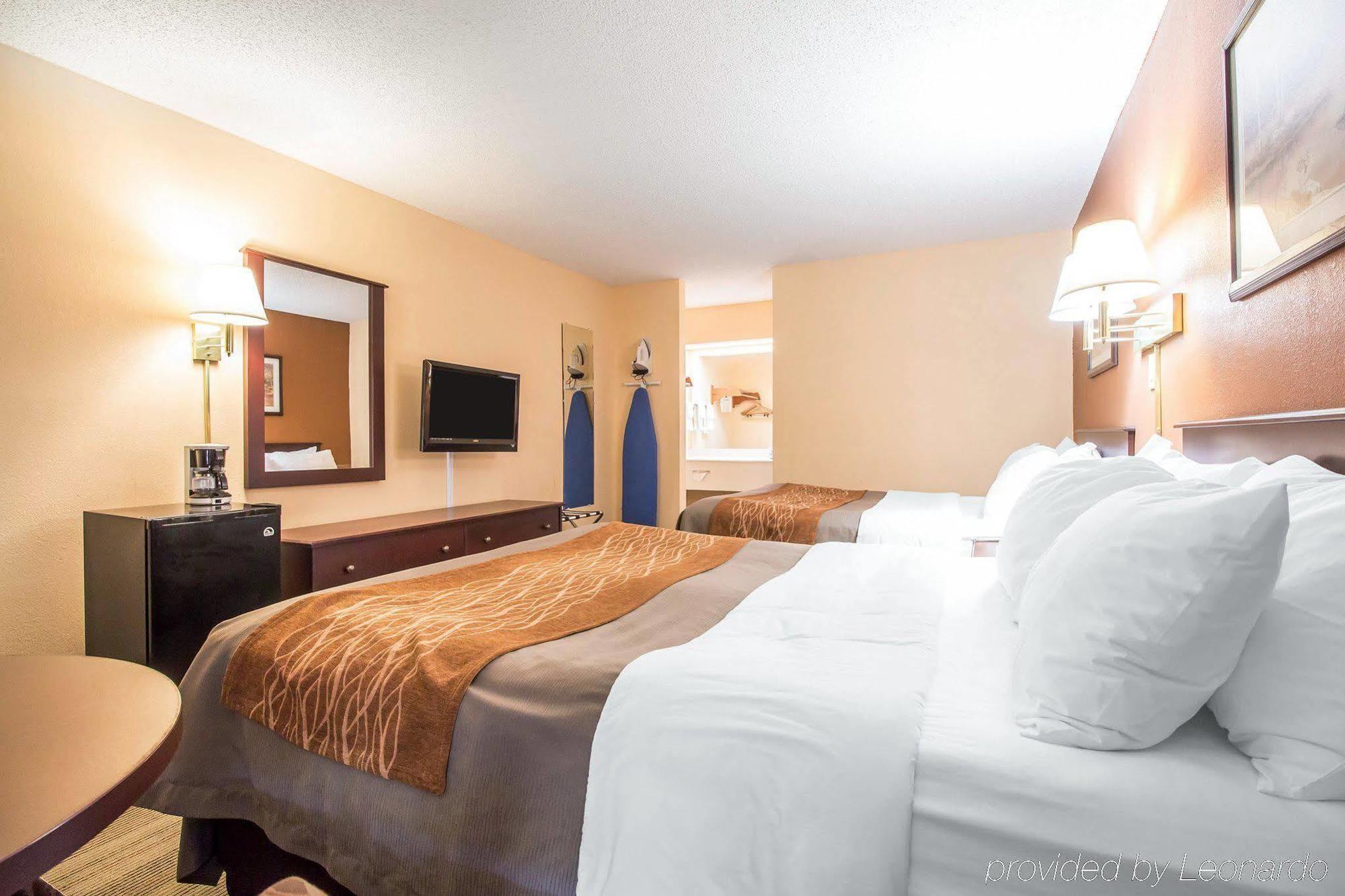Quality Inn Gordonsville Buitenkant foto